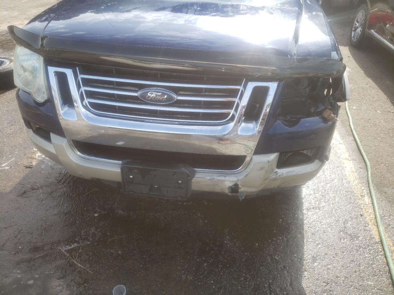 Photo 10 from auction – 2006 FORD EXPLORER E with VIN 1FMEU64896UA39129
