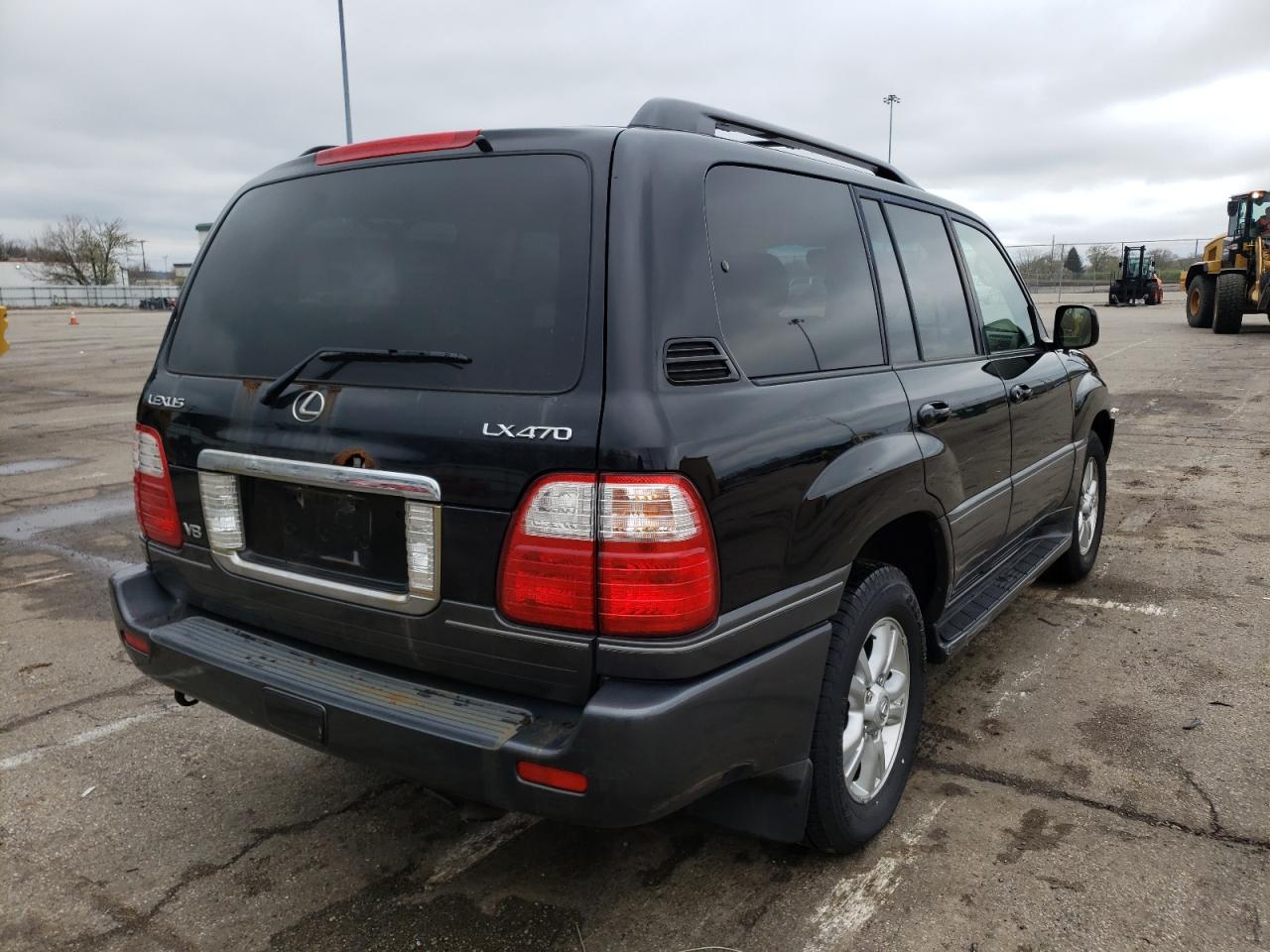 Photo 4 from auction – 2004 LEXUS LX 470 with VIN JTJHT00W943540060
