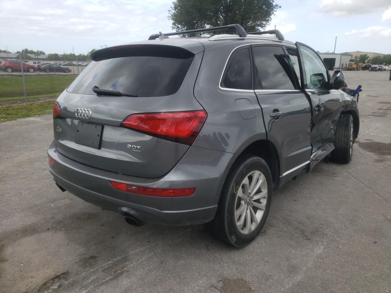 Photo 4 from auction – 2014 AUDI Q5 PREMIUM with VIN WA1CFAFP4EA111457