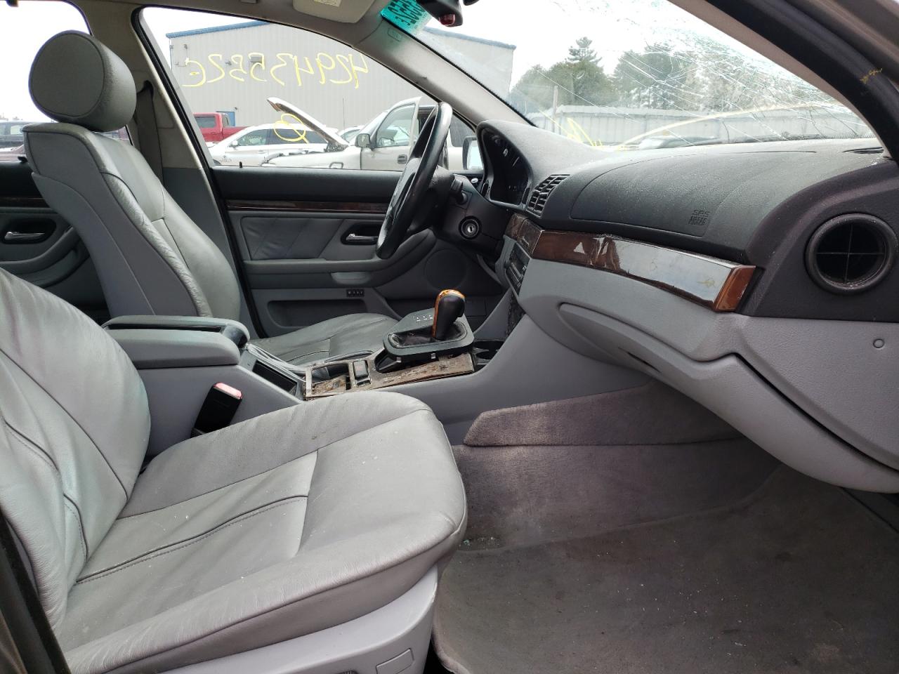 Photo 5 from auction – 2003 BMW 540 I AUTO with VIN WBADN63413GN89136