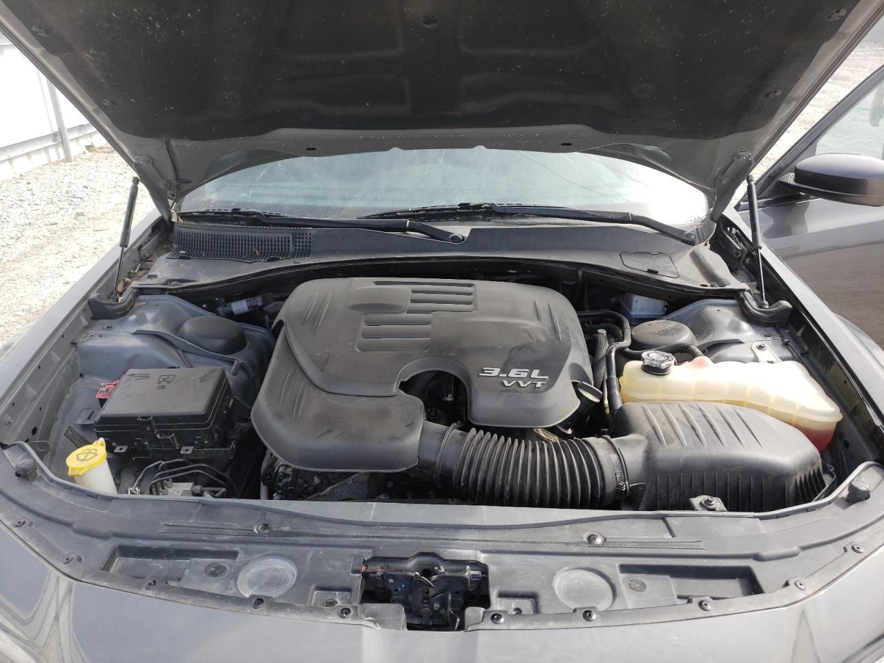 Photo 7 from auction – 2018 CHRYSLER 300 S with VIN 2C3CCAGG6JH202016