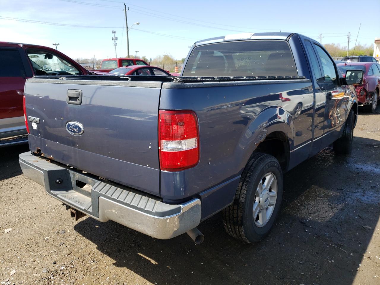 Photo 4 from auction – 2004 FORD F150 with VIN 1FTRF12W14NB04244