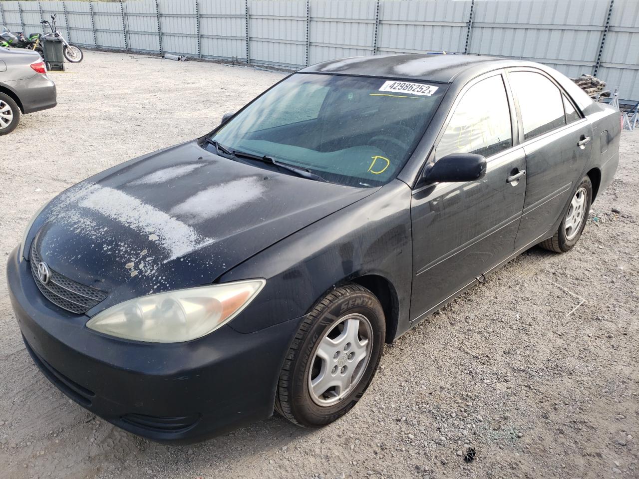 Photo 2 from auction – 2002 TOYOTA CAMRY LE with VIN 4T1BF32K02U026855
