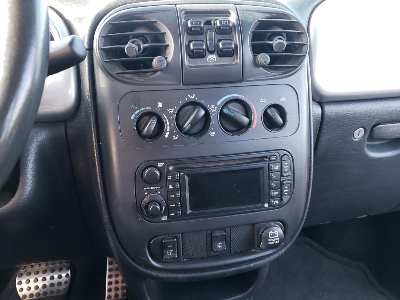 Photo 9 from auction – 2004 CHRYSLER PT CRUISER with VIN 3C8FY68BX4T351419