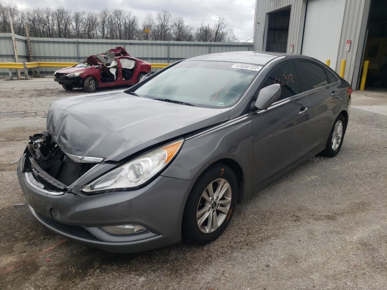 Photo 2 from auction – 2013 HYUNDAI SONATA GLS with VIN 5NPEB4AC6DH518879
