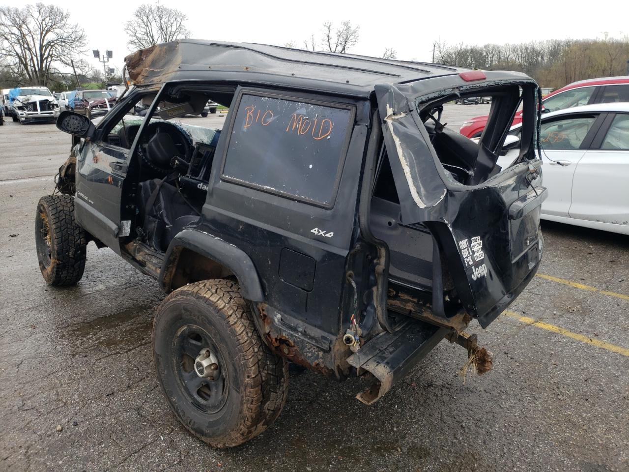 Photo 3 from auction – 1999 JEEP CHEROKEE S with VIN 1J4FF68S3XL600239