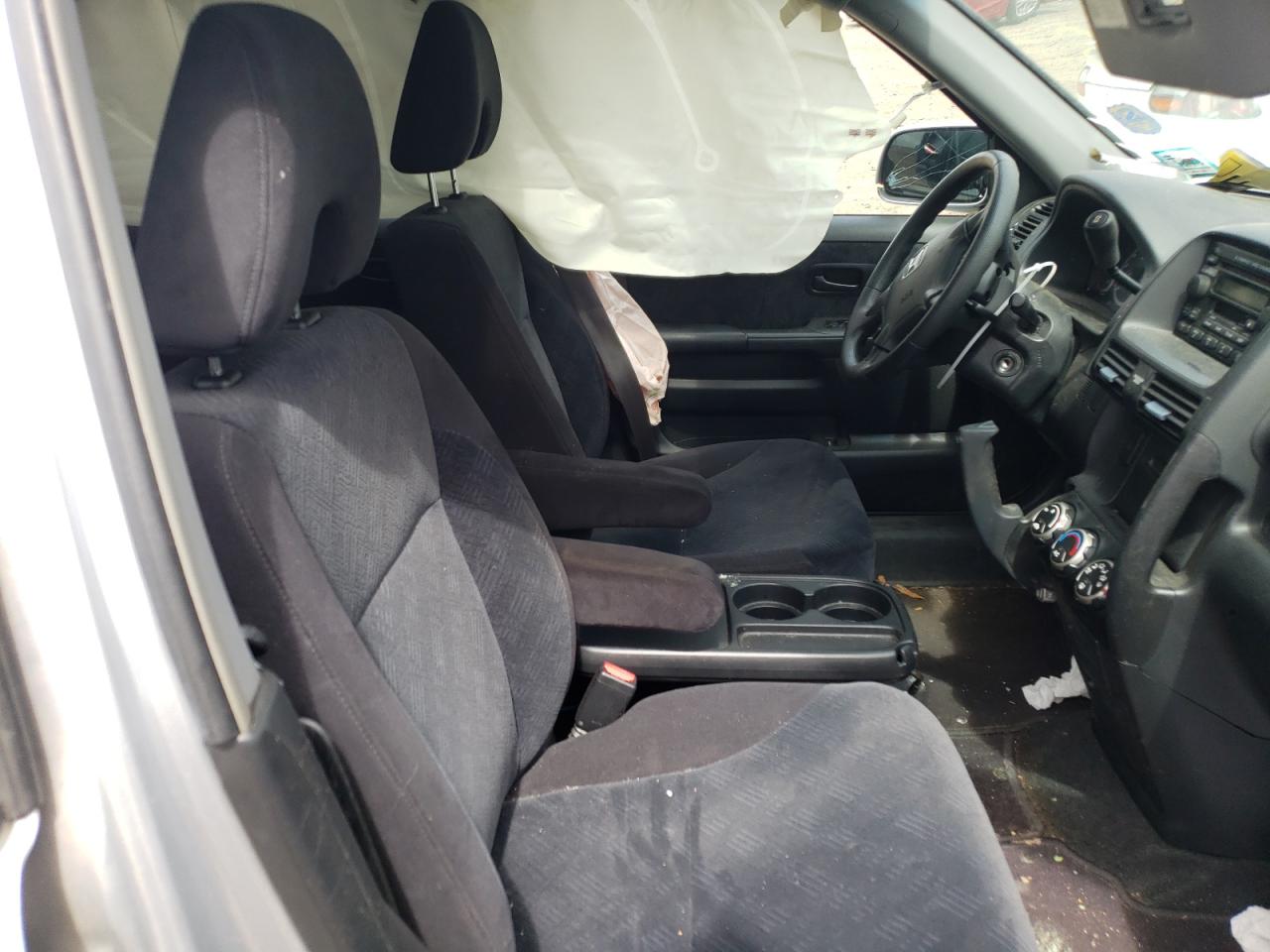 Photo 5 from auction – 2005 HONDA CR-V EX with VIN SHSRD78805U302288