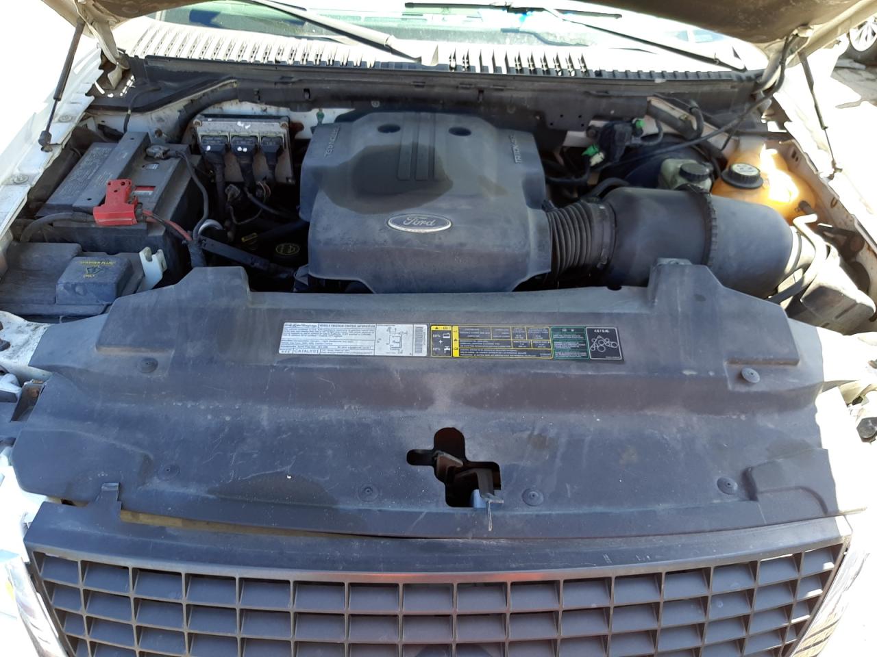 Photo 7 from auction – 2003 FORD EXPEDITION with VIN 1FMEU15W83LA93345