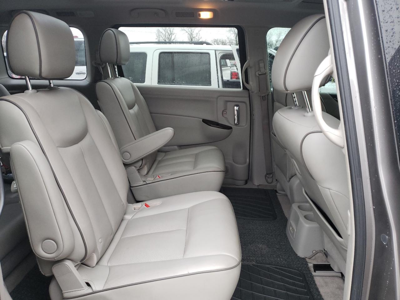 Photo 6 from auction – 2011 NISSAN QUEST S with VIN JN8AE2KP9B9004529