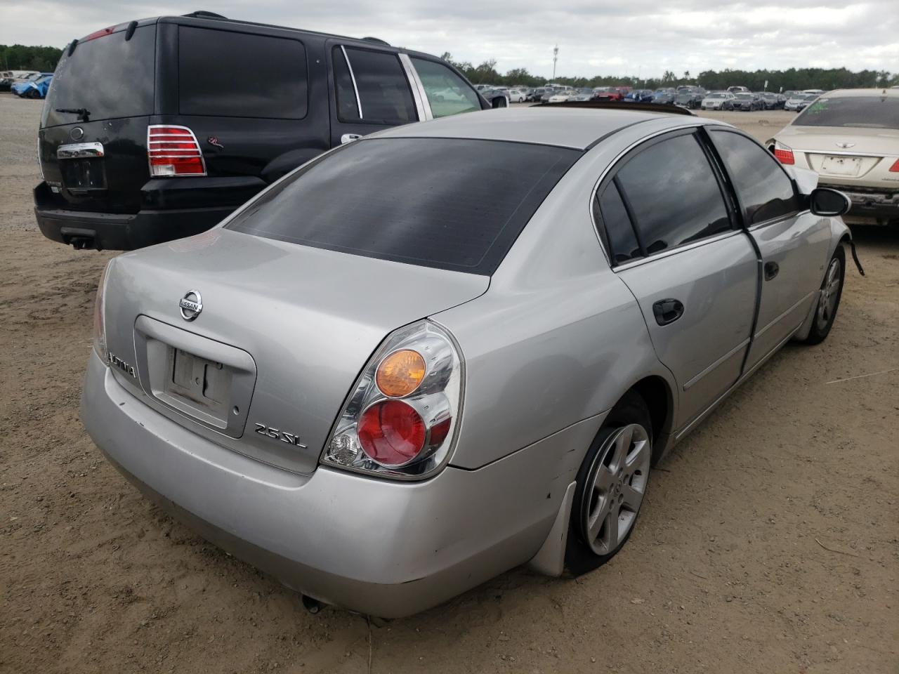Photo 4 from auction – 2004 NISSAN ALTIMA BAS with VIN 1N4AL11E04C172597