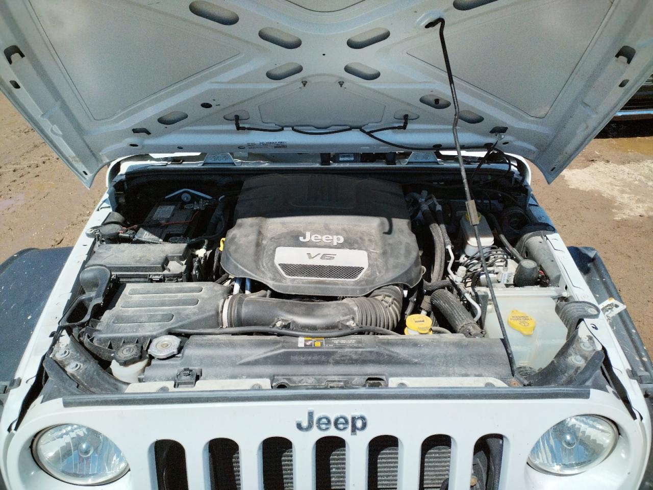Photo 7 from auction – 2017 JEEP WRANGLER U with VIN 1C4BJWDG8HL747131