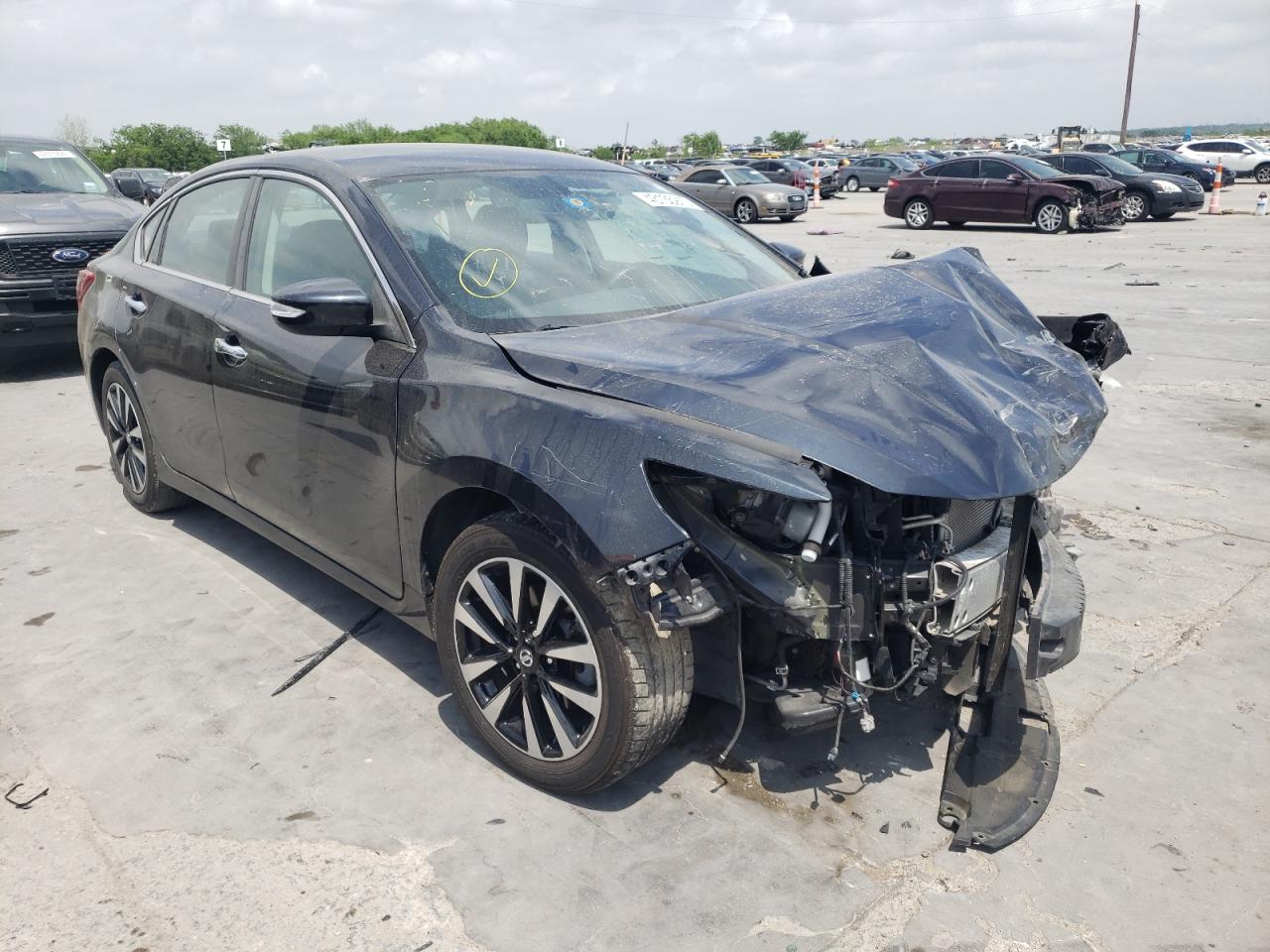 NISSAN ALTIMA 2.5 2018 with VIN 1N4AL3AP2JC126245 - Photo from auction