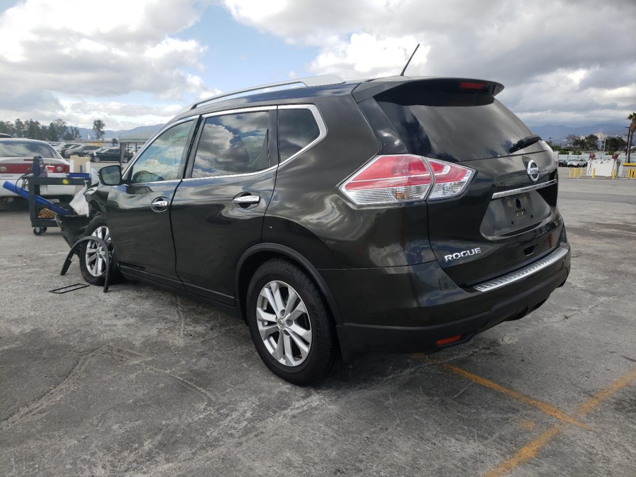 Photo 3 from auction – 2016 NISSAN ROGUE S with VIN KNMAT2MTXGP665209