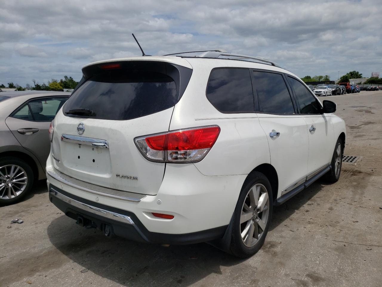 Photo 4 from auction – 2014 NISSAN PATHFINDER with VIN 5N1AR2MN6EC678801
