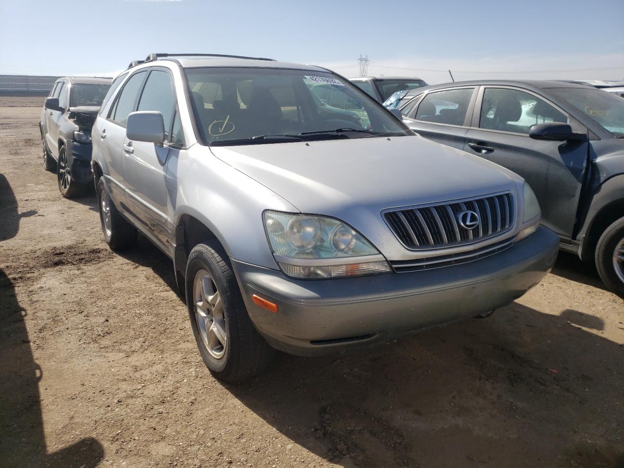 LEXUS RX 300 2002 with VIN JTJGF10U420131504 - Photo from auction