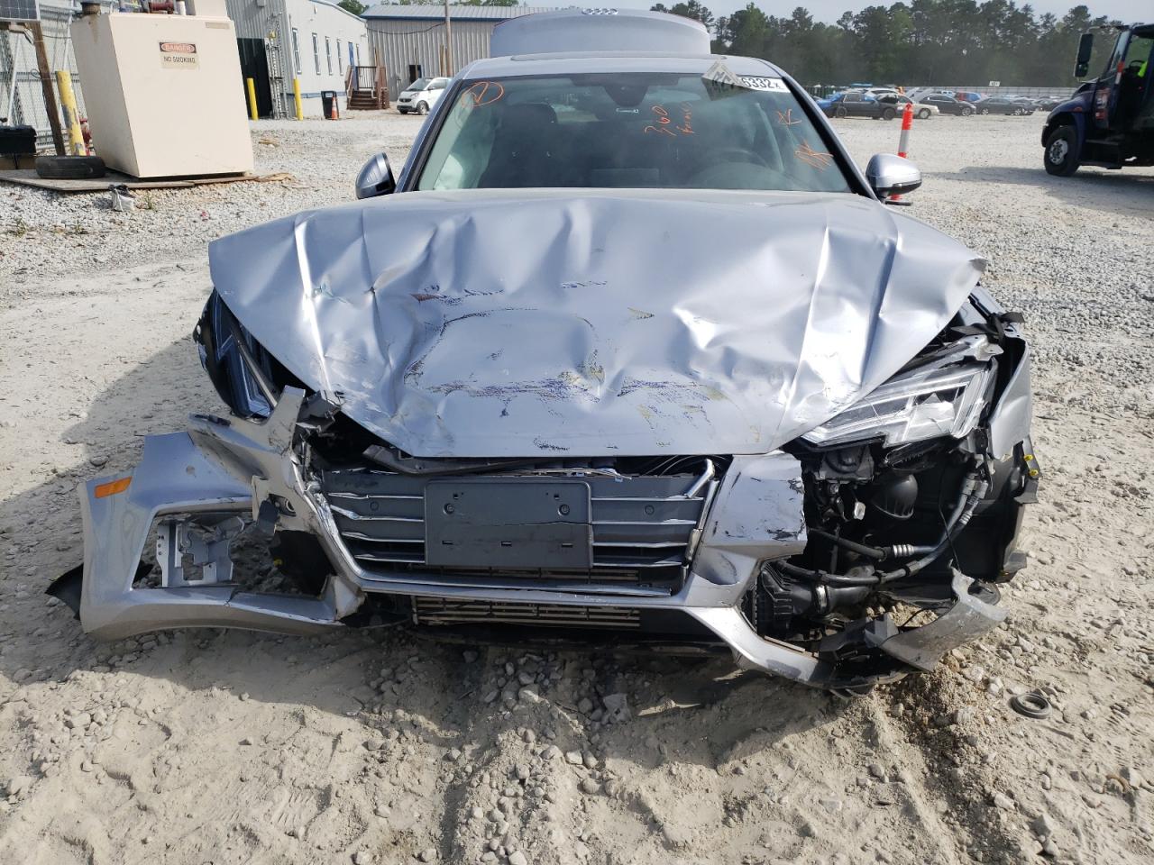 Photo 9 from auction – 2018 AUDI A4 PREMIUM with VIN WAUENAF44JA033891