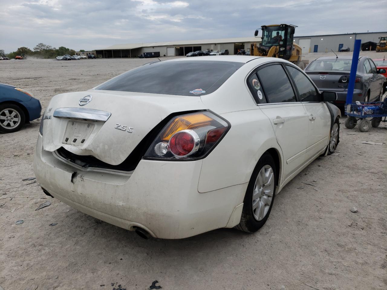 Photo 4 from auction – 2010 NISSAN ALTIMA BAS with VIN 1N4AL2AP1AC173938
