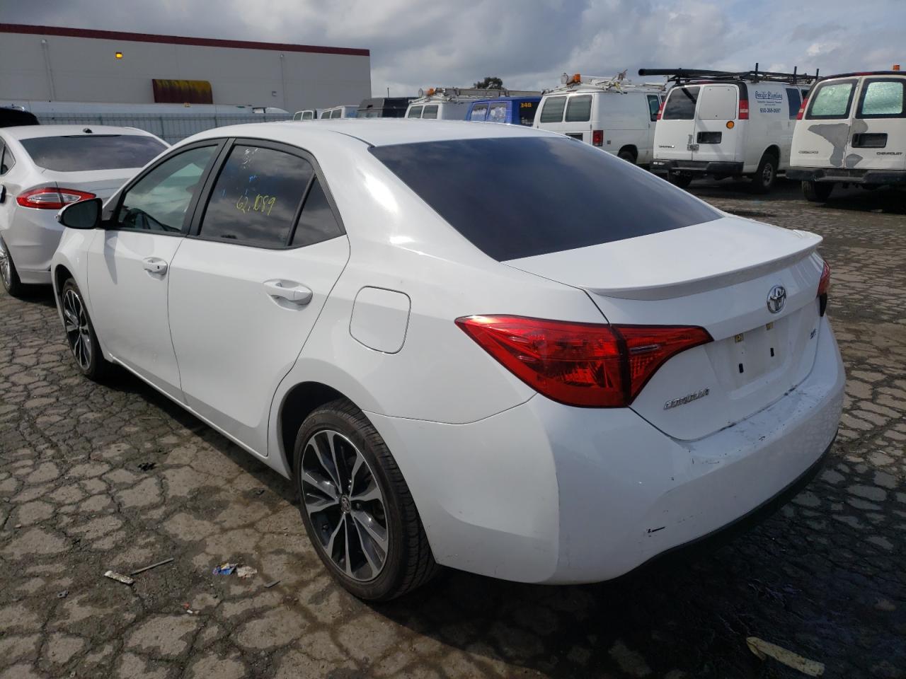 Photo 3 from auction – 2019 TOYOTA COROLLA L with VIN 5YFBURHE3KP934857
