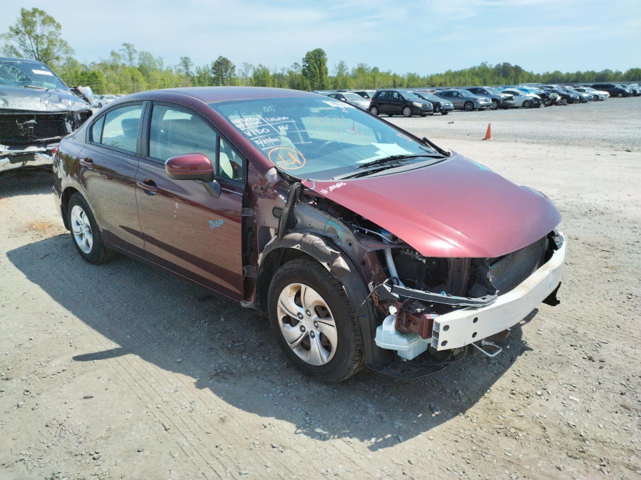 HONDA CIVIC LX 2015 with VIN 19XFB2F57FE117643 - Photo from auction
