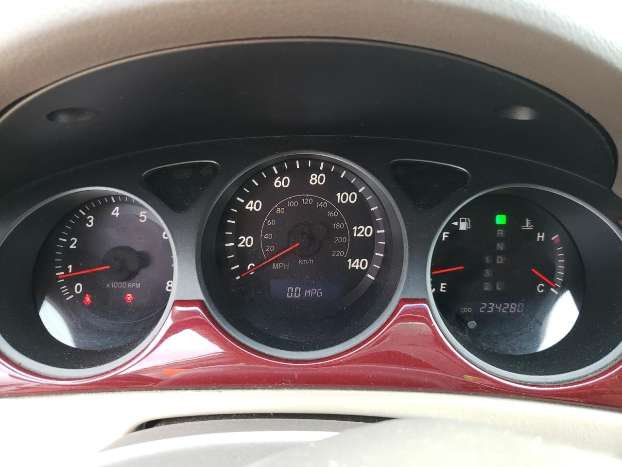 Photo 8 from auction – 2004 LEXUS ES 330 with VIN JTHBA30G645035654