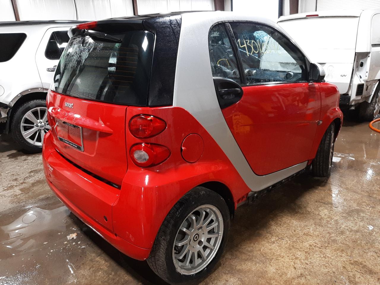 Photo 4 from auction – 2012 SMART FORTWO PUR with VIN WMEEJ3BA4CK571933