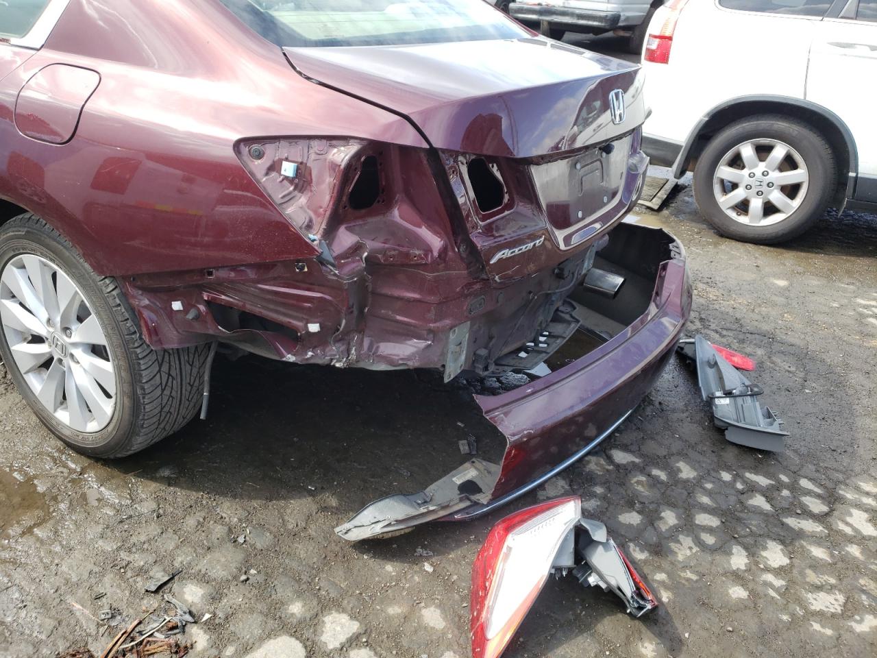 Photo 9 from auction – 2015 HONDA ACCORD EXL with VIN 1HGCR2F83FA100481