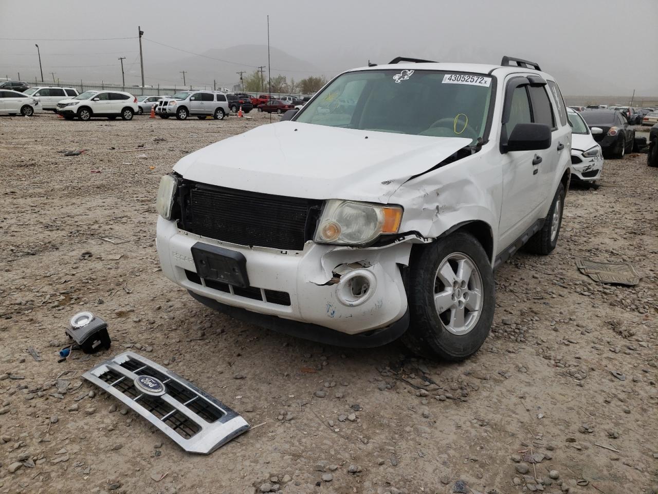 Photo 2 from auction – 2010 FORD ESCAPE XLT with VIN 1FMCU0DG6AKC52894