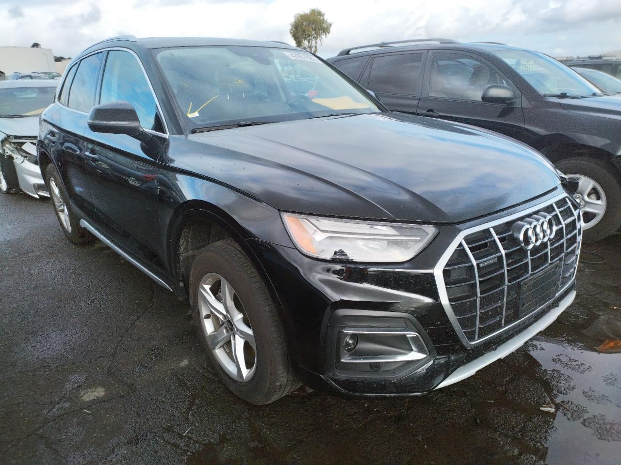 AUDI Q5 PREMIUM 2021 with VIN WA1AAAFYXM2021964 - Photo from auction