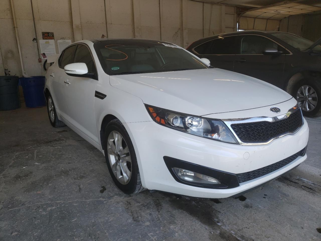 KIA OPTIMA EX 2011 with VIN KNAGN4A78B5086535 - Photo from auction