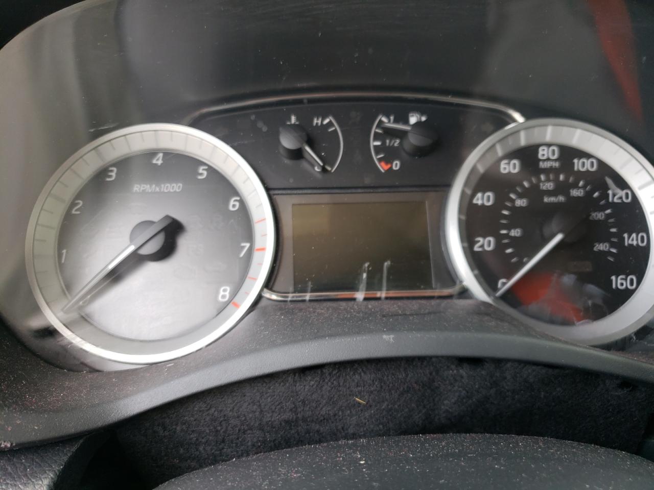 Photo 8 from auction – 2015 NISSAN SENTRA with VIN 3N1AB7AP0FY271628