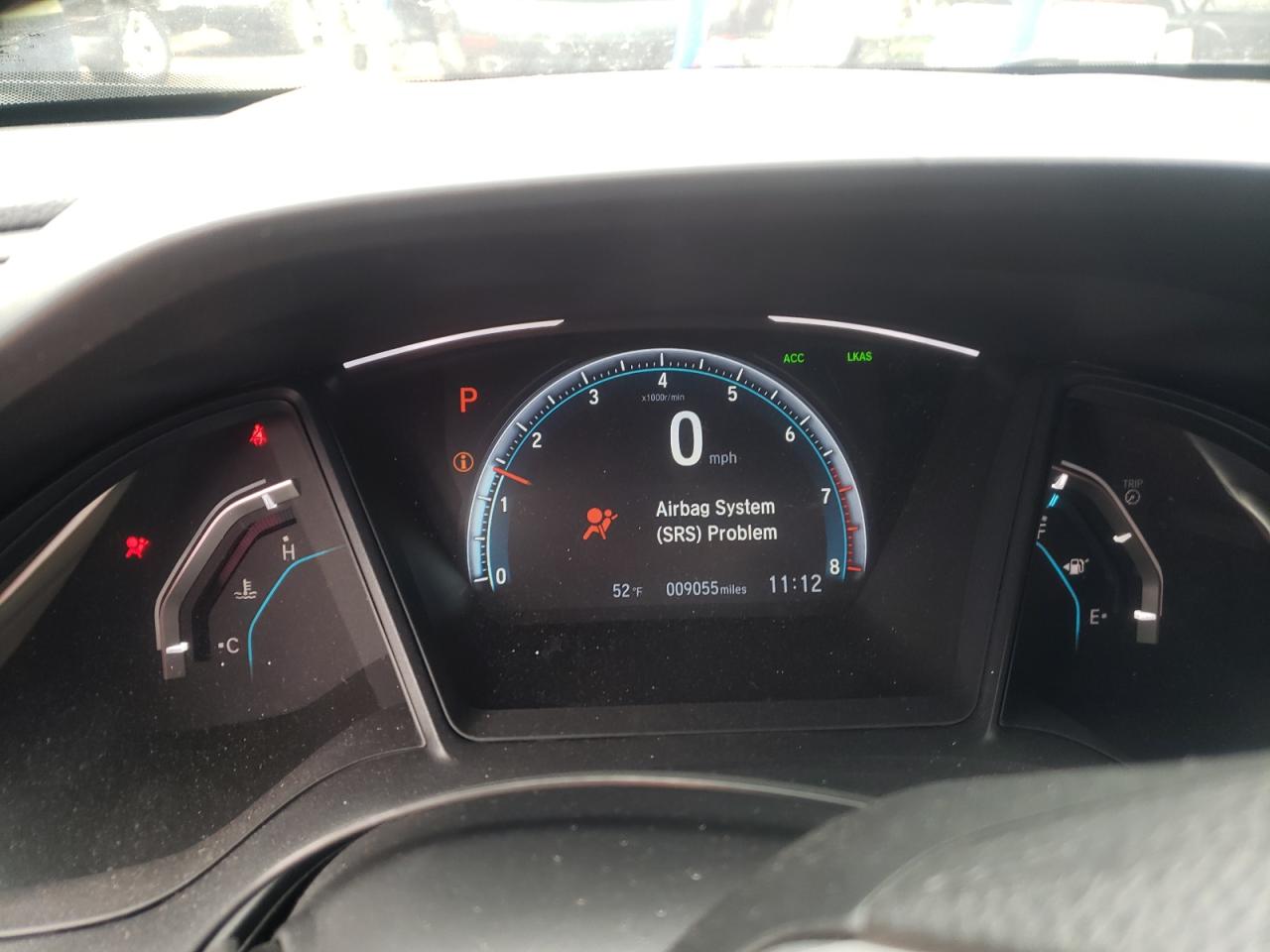 Photo 18 from auction – 2019 HONDA CIVIC LX with VIN 19XFC2F61KE025220
