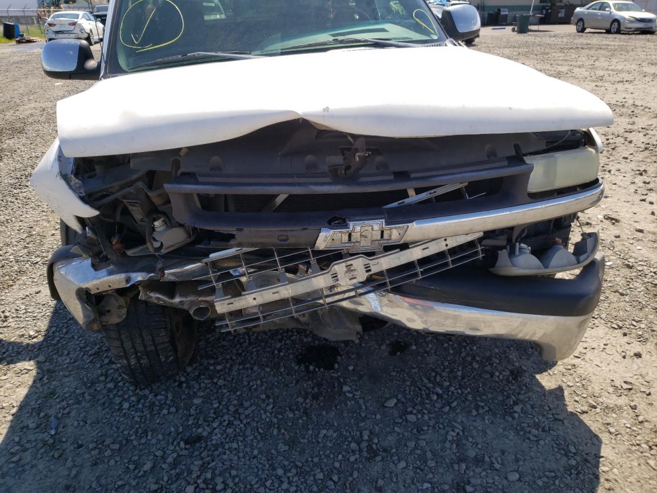 Photo 9 from auction – 2002 CHEVROLET SILVERADO with VIN 2GCEC19V321423390