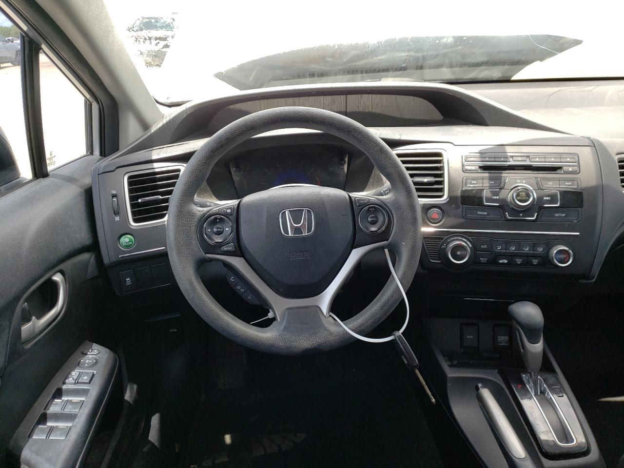 Photo 9 from auction – 2014 HONDA CIVIC LX with VIN 19XFB2F53EE052899