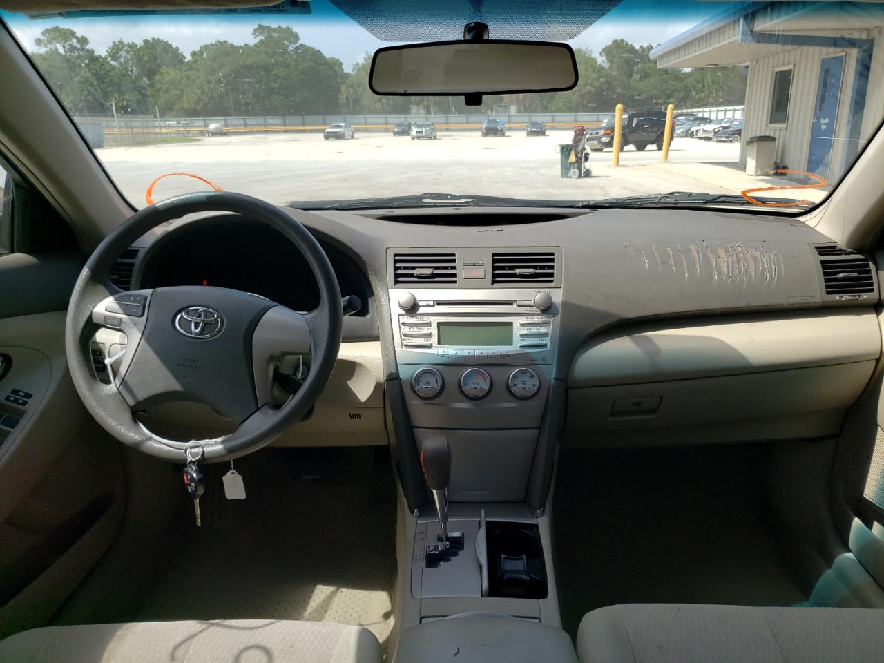 Photo 9 from auction – 2010 TOYOTA CAMRY BASE with VIN 4T4BF3EK9AR015806