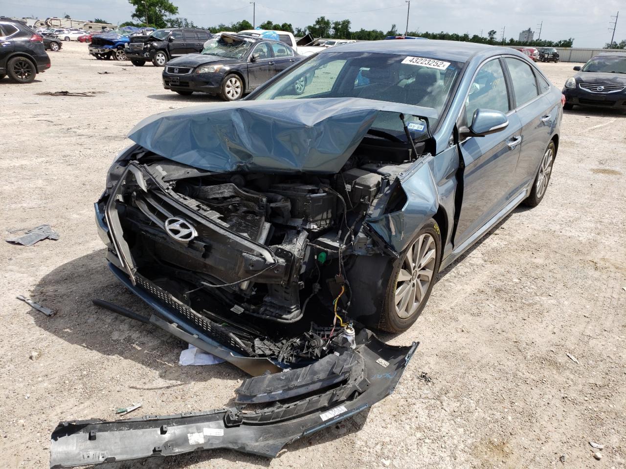Photo 2 from auction – 2016 HYUNDAI SONATA SPO with VIN 5NPE34AFXGH283771