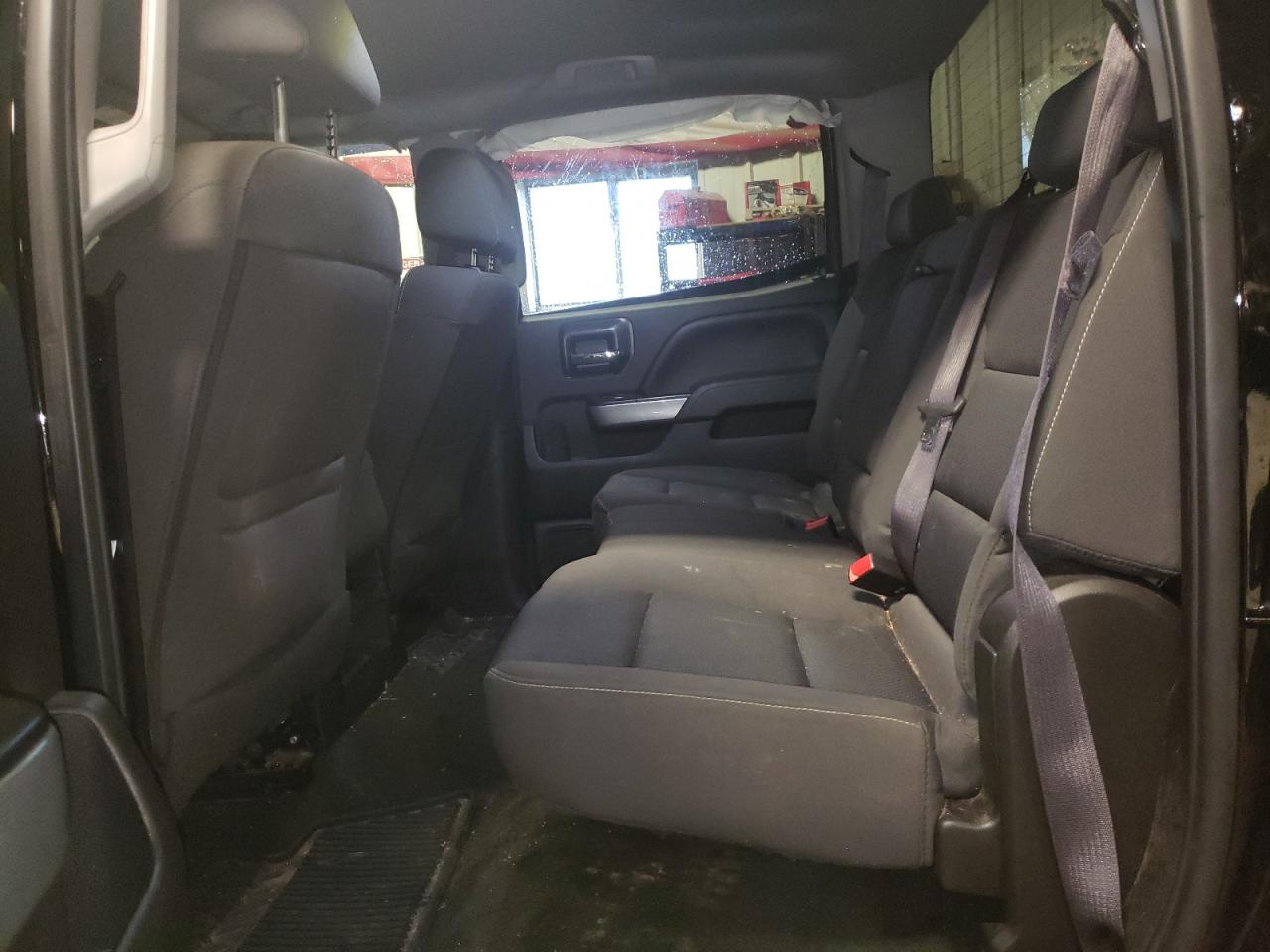 Photo 6 from auction – 2017 CHEVROLET SILVERADO with VIN 1GCUKREC6HF114516