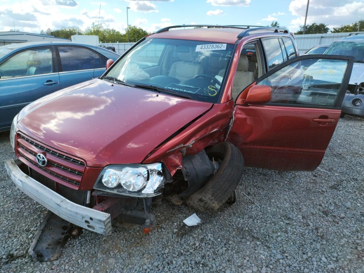 Photo 2 from auction – 2003 TOYOTA HIGHLANDER with VIN JTEGF21A230118650