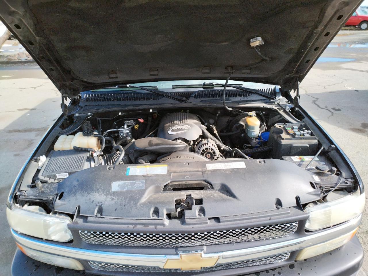 Photo 7 from auction – 2001 CHEVROLET SILVERADO with VIN 2GCEC19T611322020