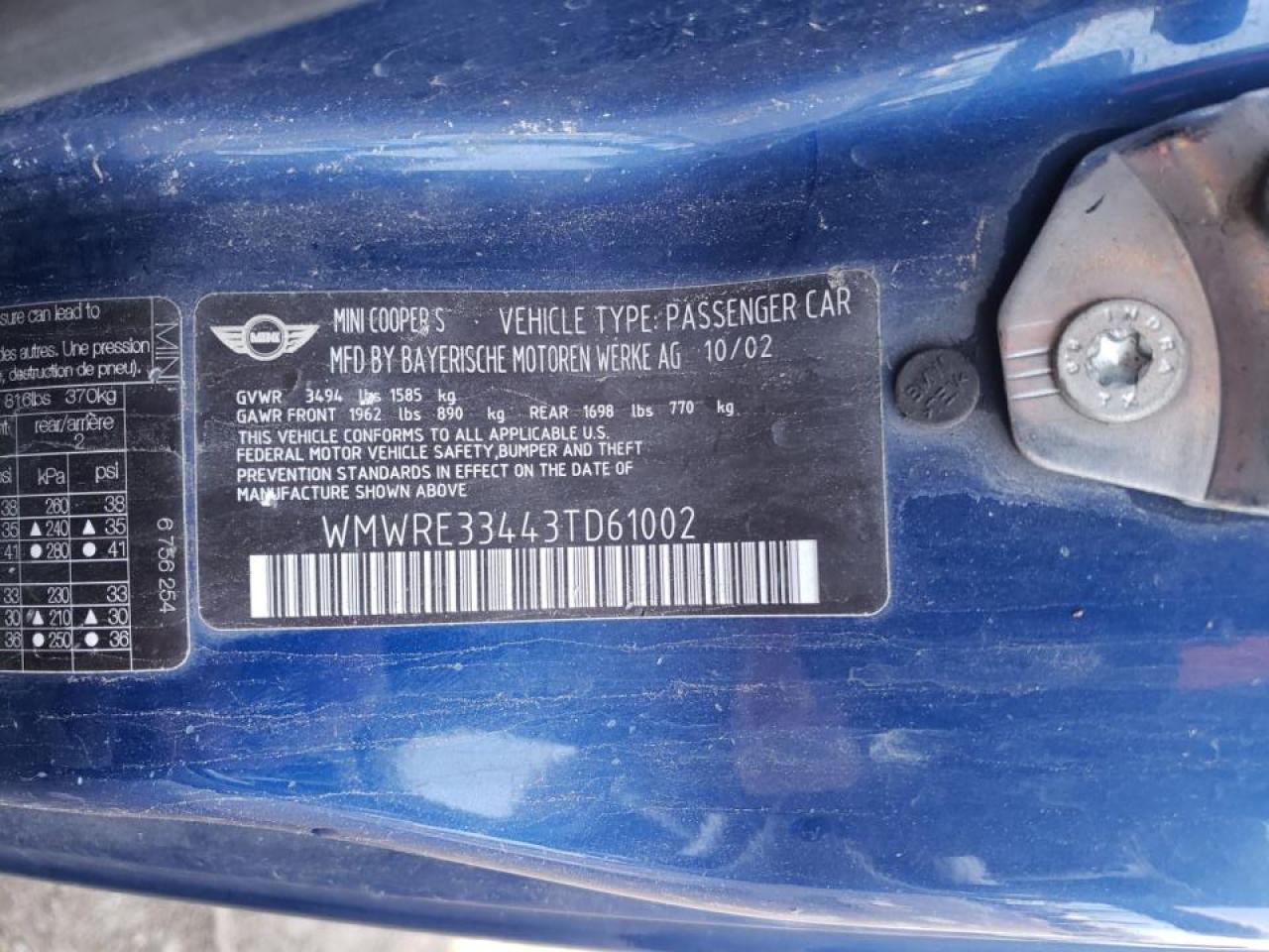 Photo 10 from auction – 2003 MINI COOPER S with VIN WMWRE33443TD61002