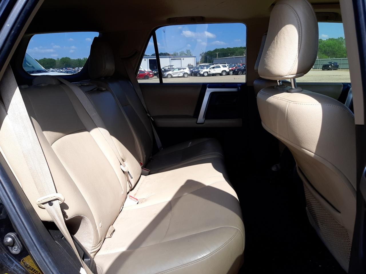 Photo 6 from auction – 2012 TOYOTA 4RUNNER SR with VIN JTEBU5JR7C5090886