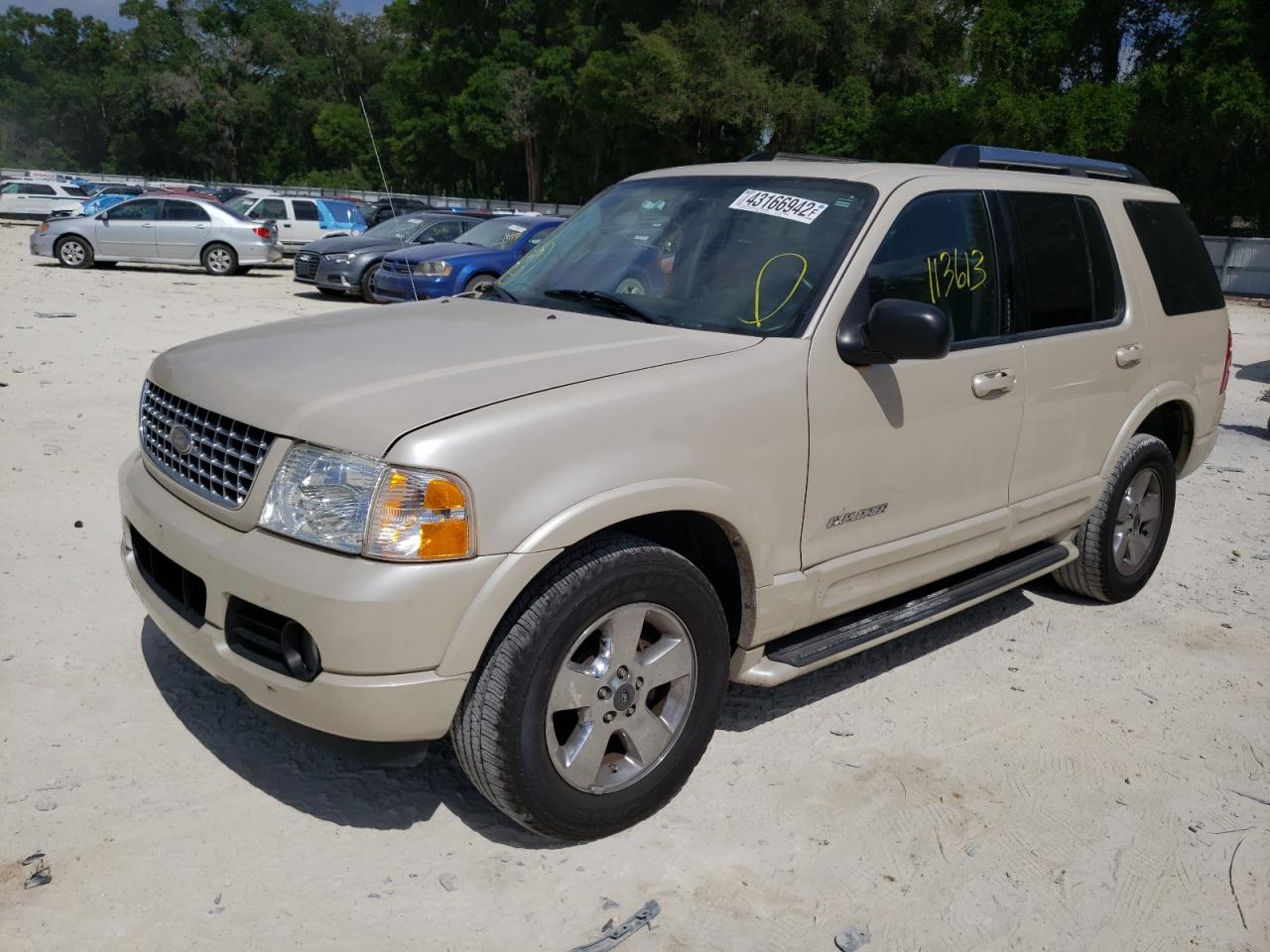 Photo 2 from auction – 2005 FORD EXPLORER L with VIN 1FMZU65W25ZA37013