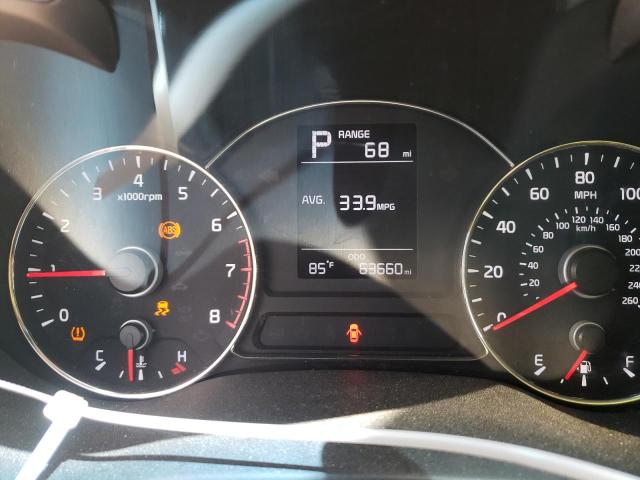 Photo 8 from auction – 2017 KIA FORTE LX with VIN 3KPFK4A7XHE048597
