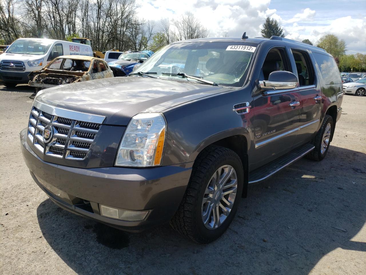 Photo 2 from auction – 2010 CADILLAC ESCALADE E with VIN 1GYUKHEF4AR283906
