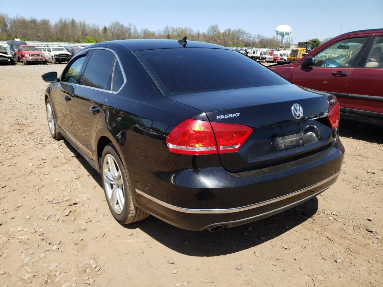Photo 3 from auction – 2012 VOLKSWAGEN PASSAT SEL with VIN 1VWCN7A37CC002893