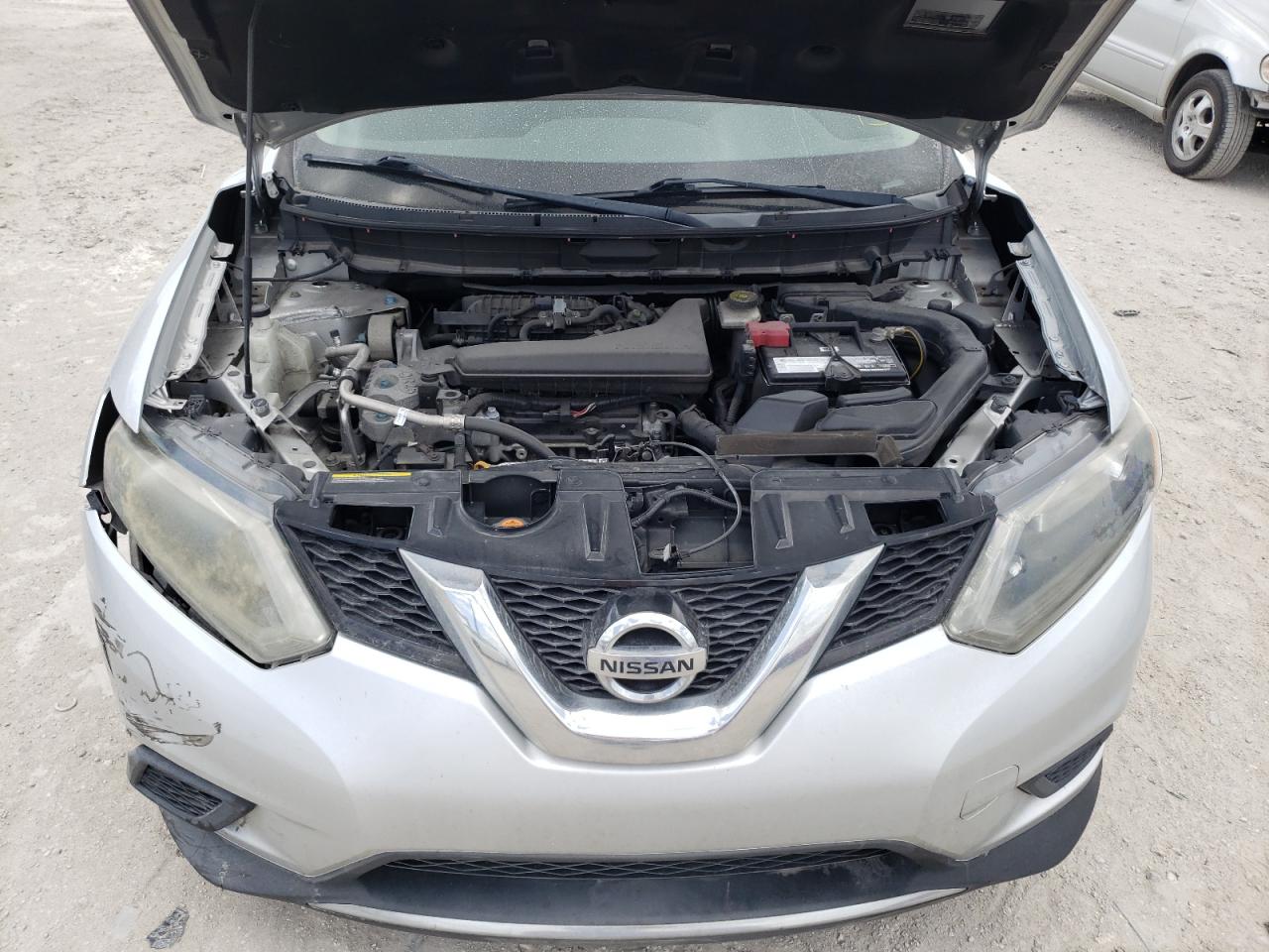 Photo 7 from auction – 2015 NISSAN ROGUE S with VIN KNMAT2MTXFP510383