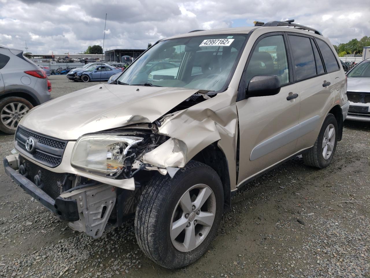 Photo 2 from auction – 2005 TOYOTA RAV4 with VIN JTEHD20V850063171