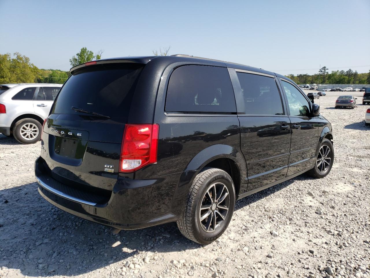 Photo 4 from auction – 2017 DODGE GRAND CARA with VIN 2C4RDGEGXHR698452