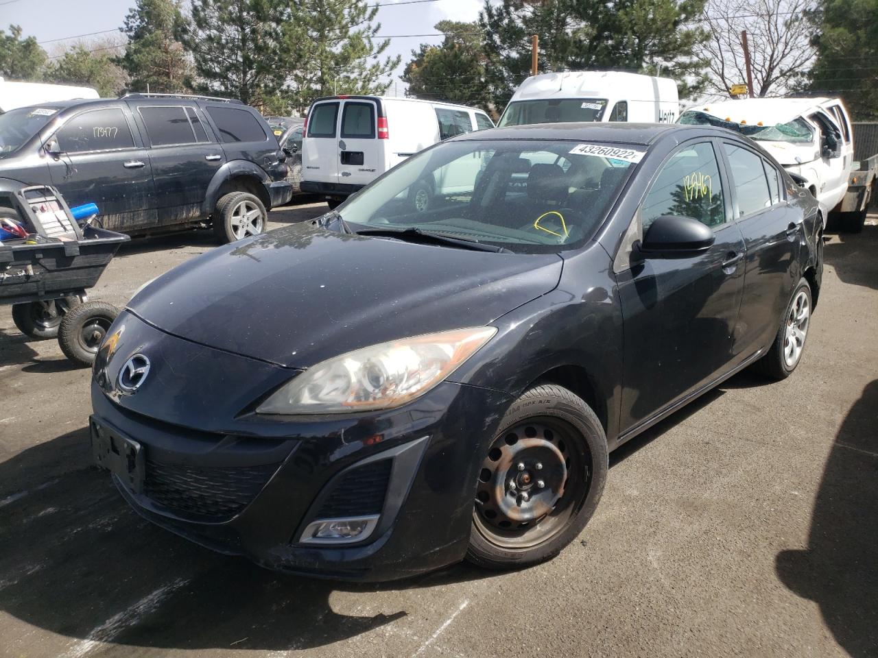 Photo 2 from auction – 2011 MAZDA 3 I with VIN JM1BL1UF9B1402259