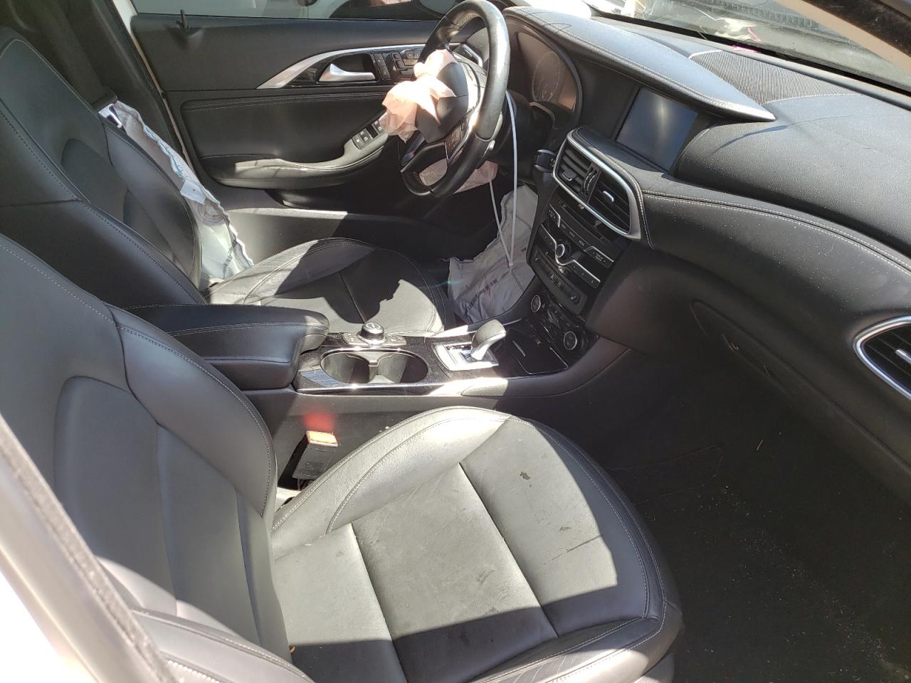 Photo 5 from auction – 2017 INFINITI QX30 BASE with VIN SJKCH5CR2HA021965