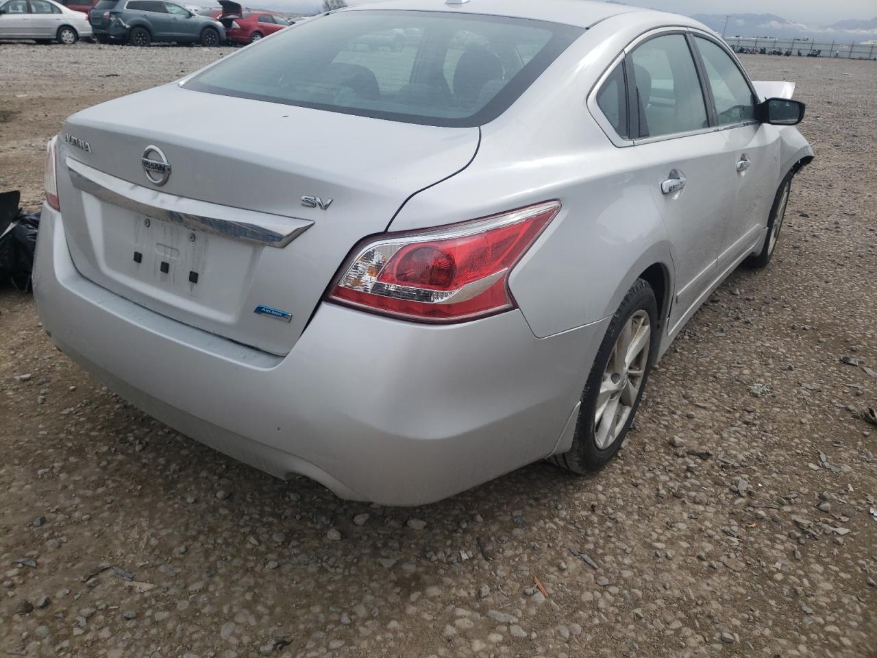 Photo 4 from auction – 2013 NISSAN ALTIMA 2.5 with VIN 1N4AL3AP8DN482899